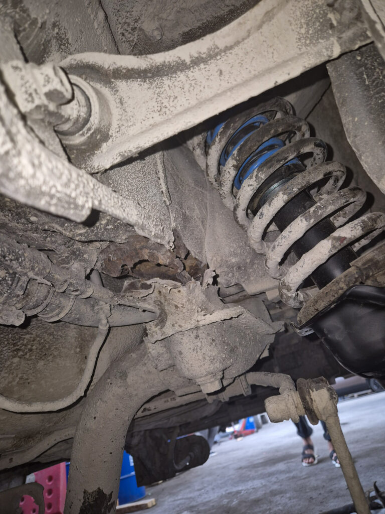 Honda CR-V broken subframe mount